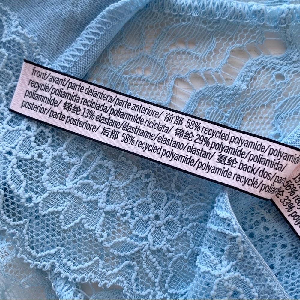 Victoria’s Secret Thong Panty Large New - Picture 6 of 6